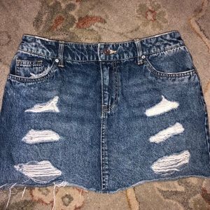 JEAN RIPPED SKIRT